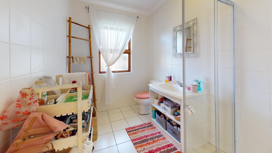 6 Bedroom Property for Sale in Walmer Heights Eastern Cape